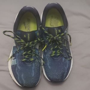Brooks Ghost 12